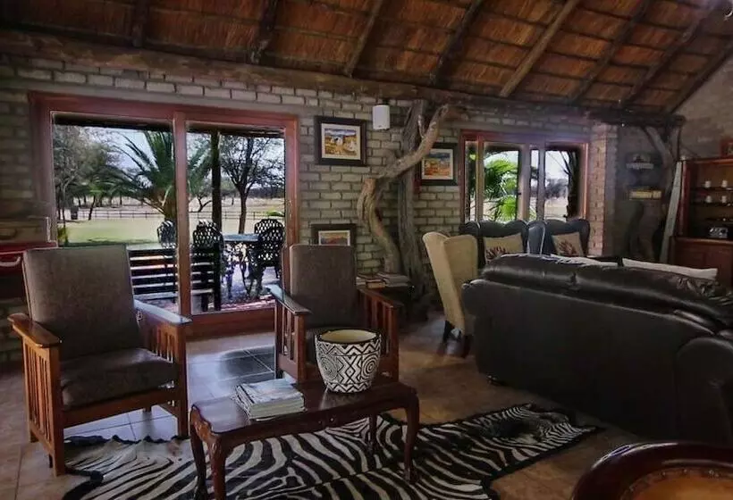 هتل Palm Afrique Lodge Botswana