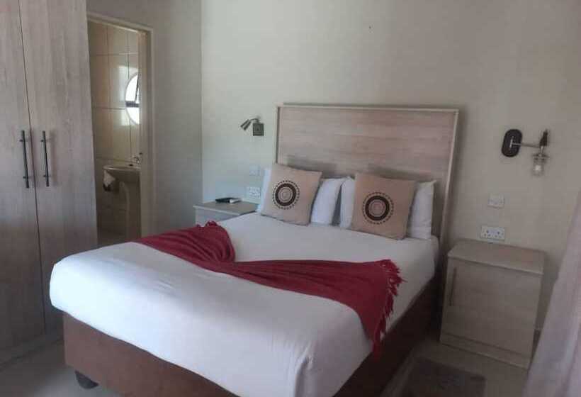 هتل Palm Afrique Lodge Botswana