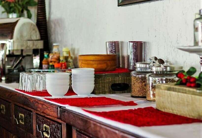 هتل Palm Afrique Lodge Botswana