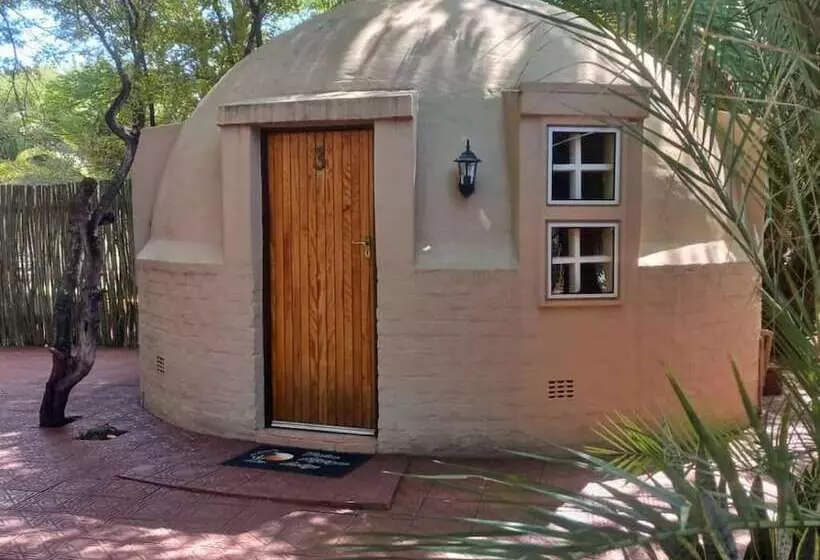 هتل Palm Afrique Lodge Botswana