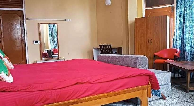 Hotelli Silver Oaks Palampur