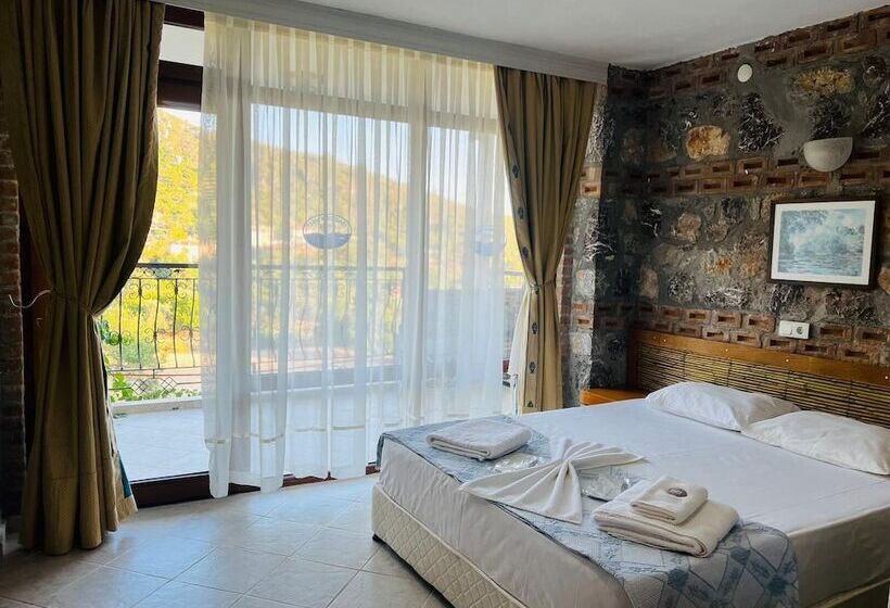 בית מלון כפרי Söğüt Butik