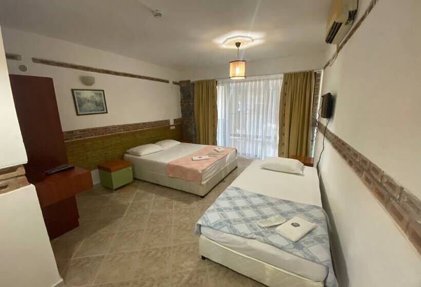 בית מלון כפרי Söğüt Butik