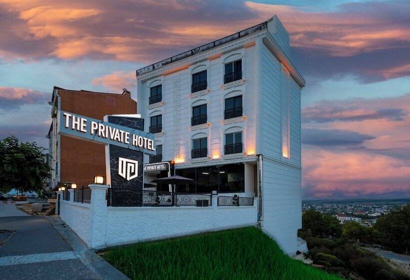 هتل The Private Airport