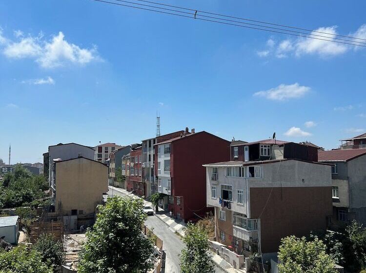 هتل The Private Airport