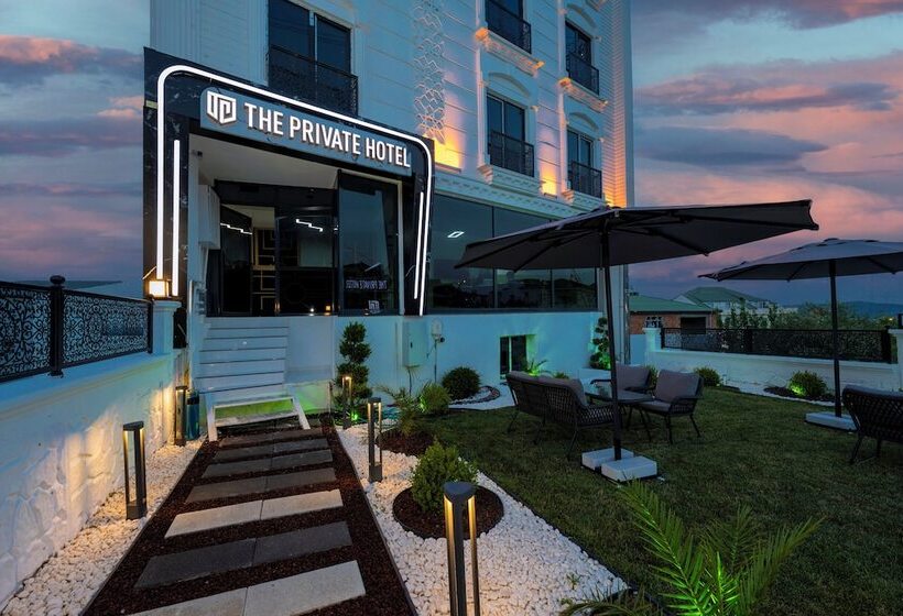 هتل The Private Airport