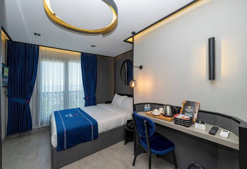 هتل The Private Airport