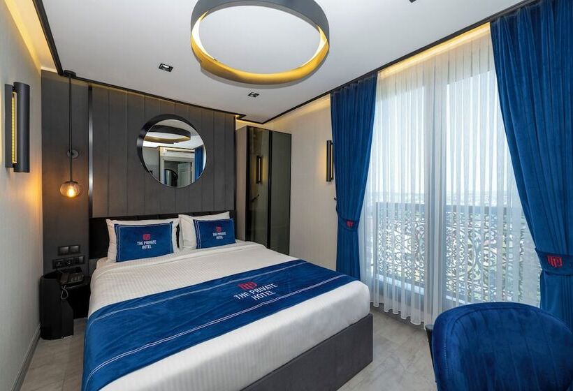 هتل The Private Airport