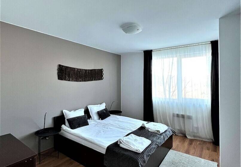 Local Stay Hotel, Bw Signature Collection