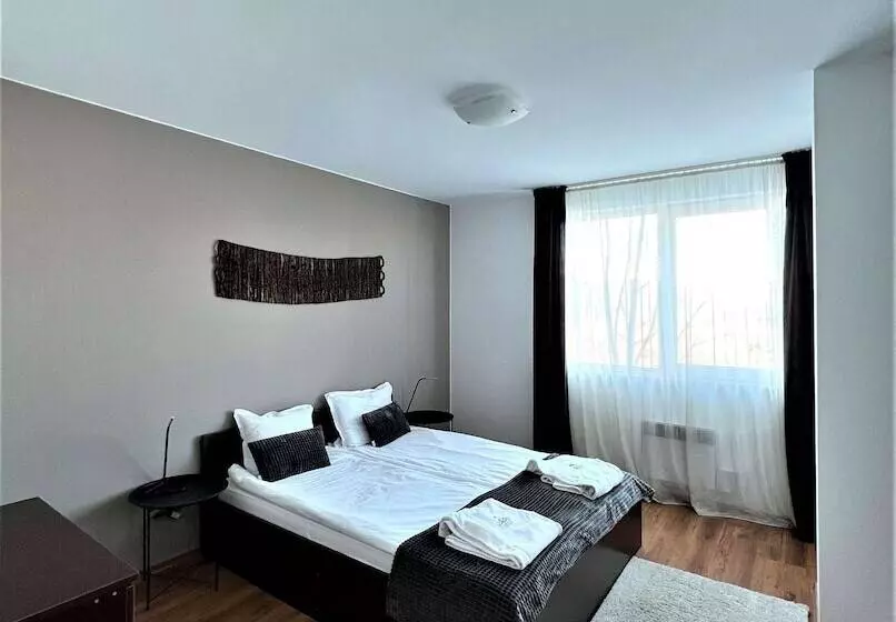 Local Stay Hotel, Bw Signature Collection