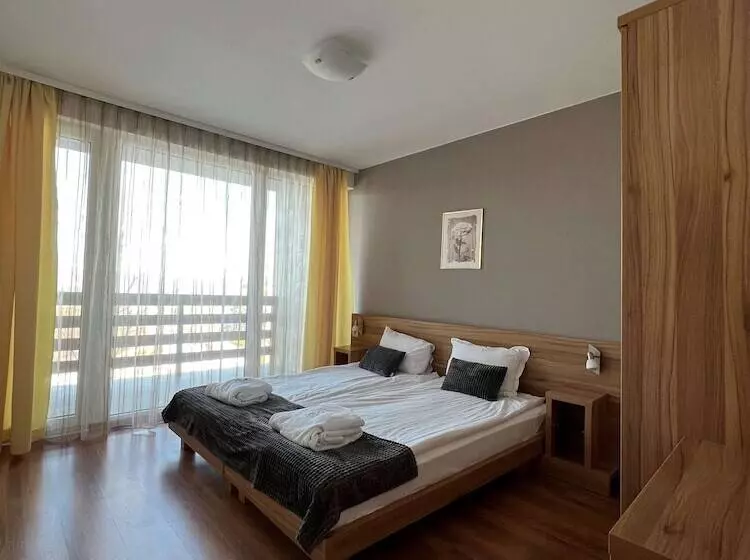 Local Stay Hotel, Bw Signature Collection