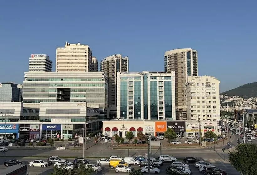 Lumiera Suites