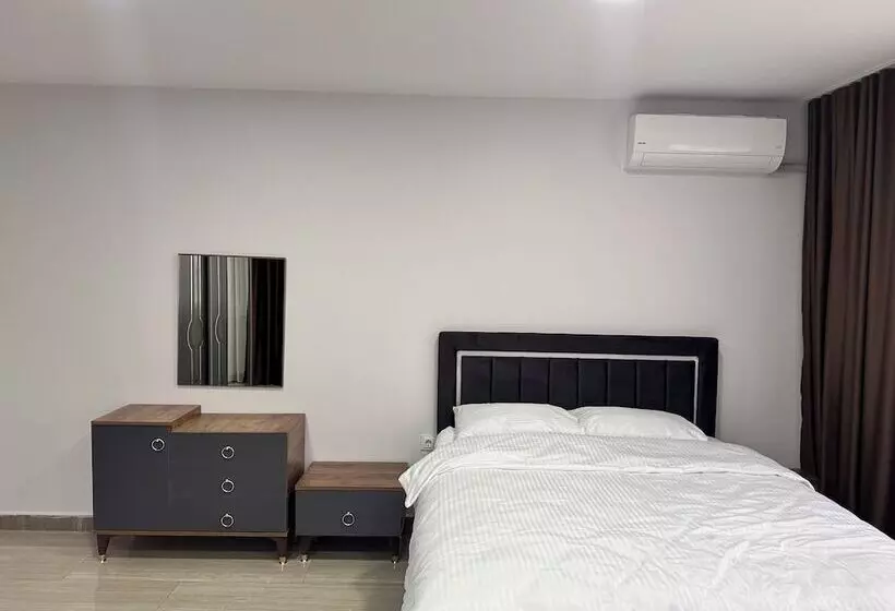 Lumiera Suites