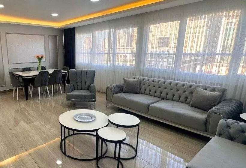 Lumiera Suites