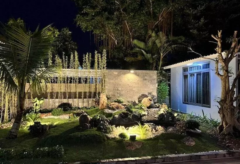 Prague Bungalow Phu Quoc