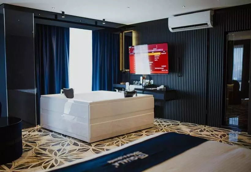 Quala Hotels