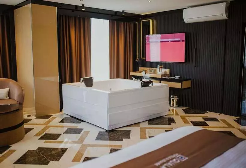 Quala Hotels