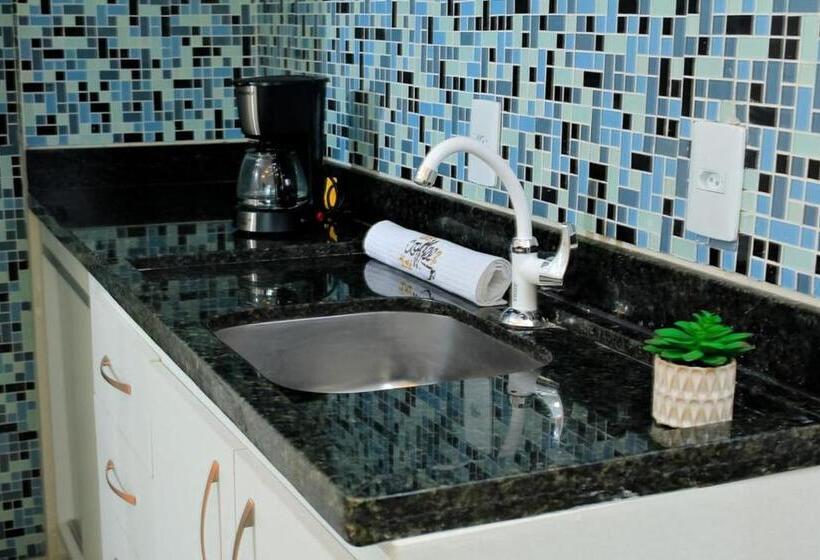 Tropical Executive 1305 With View