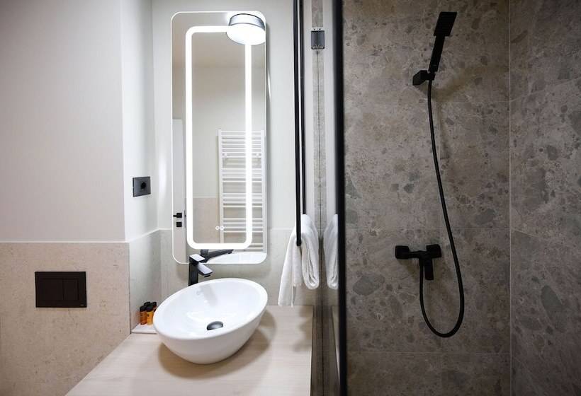 Alezzi Infinity Resort & Spa