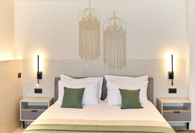 Alezzi Infinity Resort & Spa