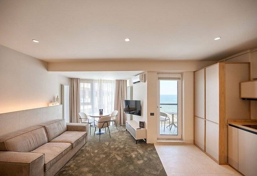 Alezzi Infinity Resort & Spa