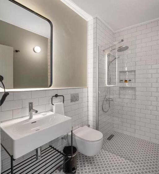 تختخواب و صبحانه Egeden