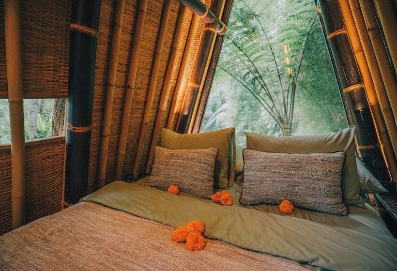 Bed and Breakfast Hideout Eco Bamboo House Bali
