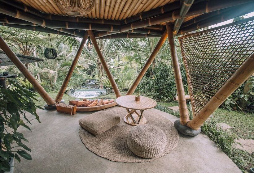 Bed and Breakfast Hideout Eco Bamboo House Bali