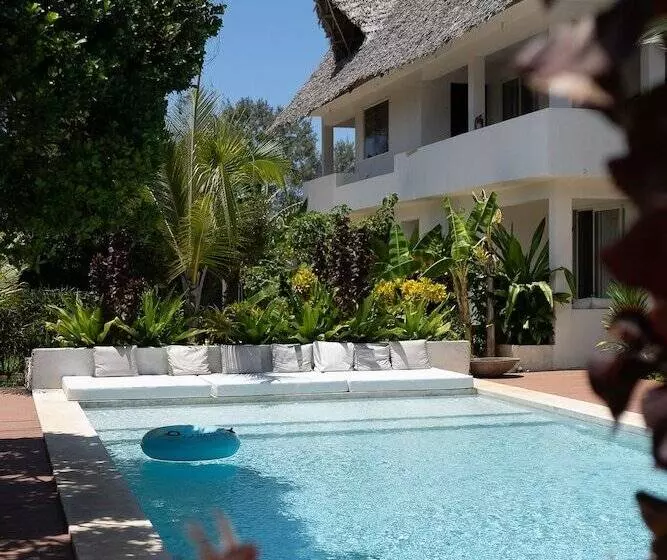 Aamiaismajoitus (B&B) Kuwa Zanzibar