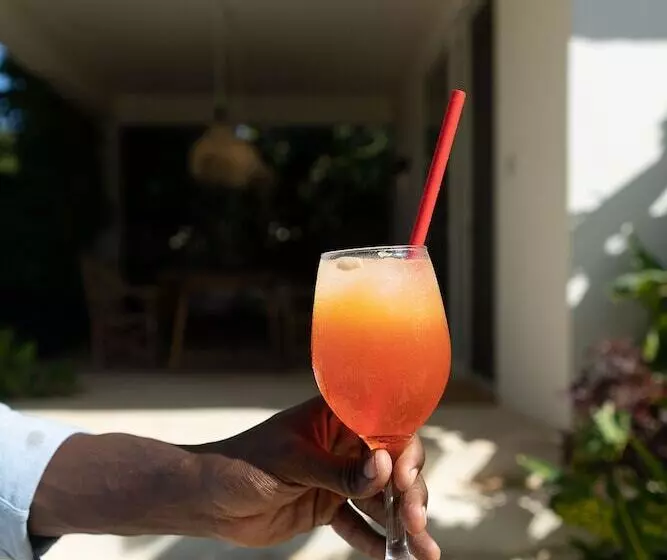 Aamiaismajoitus (B&B) Kuwa Zanzibar