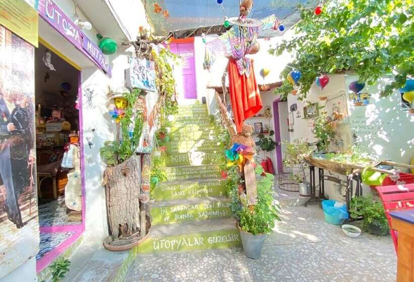 مبيت وإفطار Mell10 House