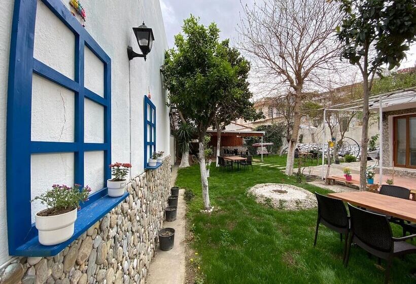 Düsseldorf Pansiyon