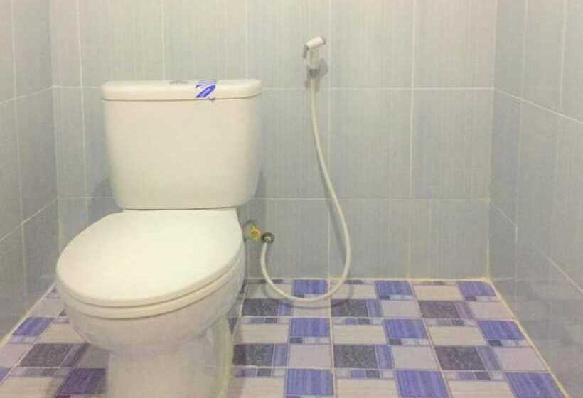 Отель Bnb Homestay By Oyo