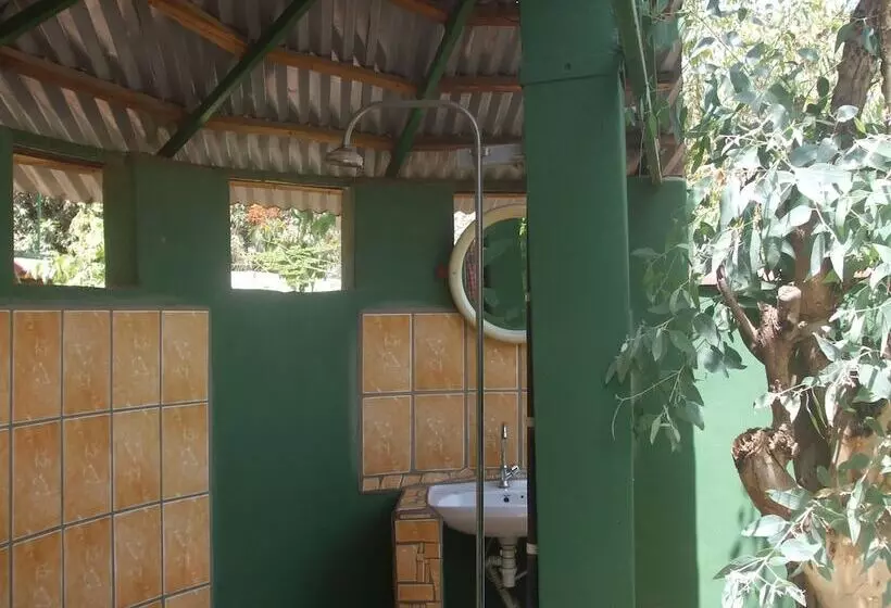 هتل Camping Sukuta & Lodge