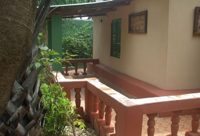 هتل Camping Sukuta & Lodge