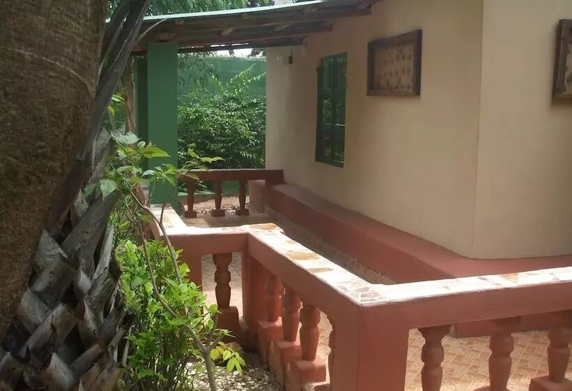 هتل Camping Sukuta & Lodge