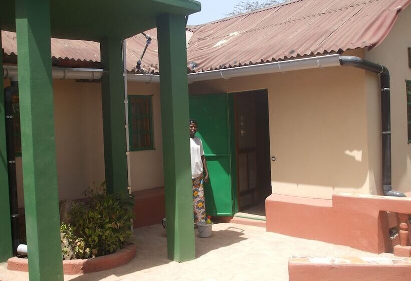 هتل Camping Sukuta & Lodge