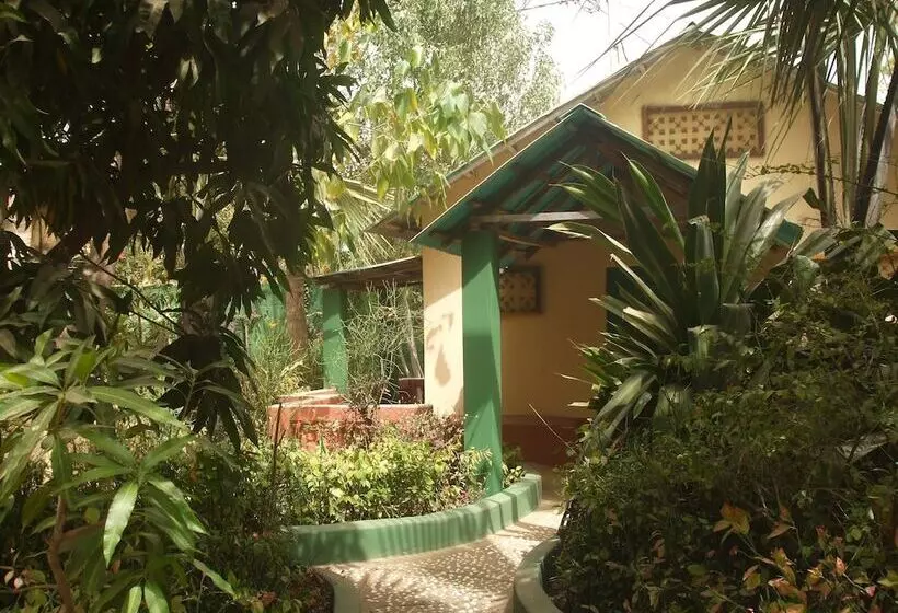 هتل Camping Sukuta & Lodge