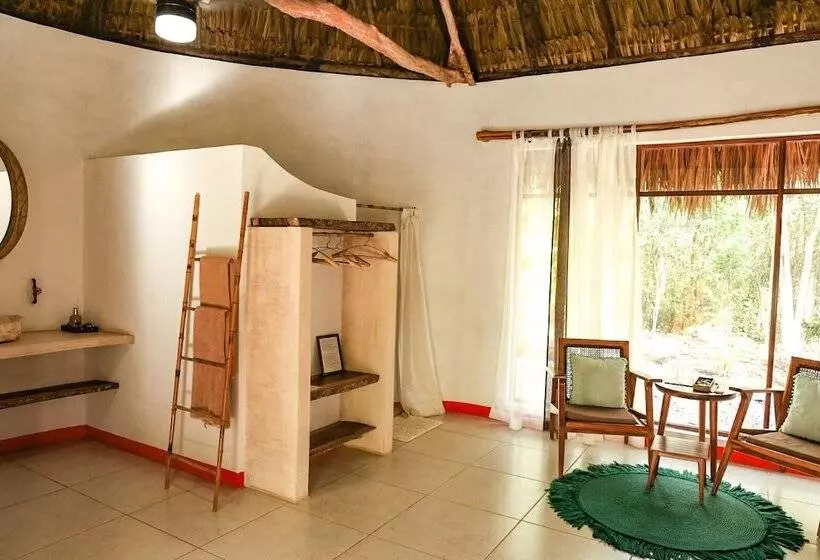 Hotelli Boutique Cenote Secreto Maya