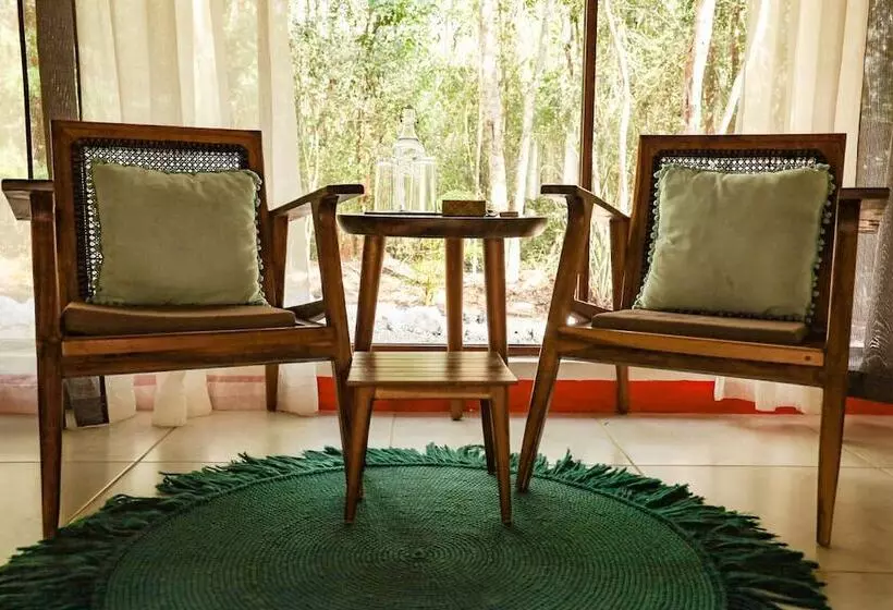 Hotelli Boutique Cenote Secreto Maya