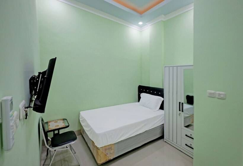 ホテル Homestay Zafirah By Oyo