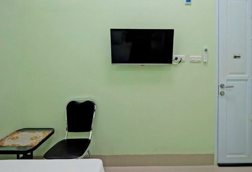 ホテル Homestay Zafirah By Oyo