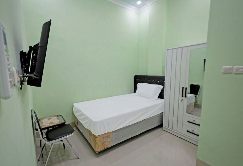 ホテル Homestay Zafirah By Oyo