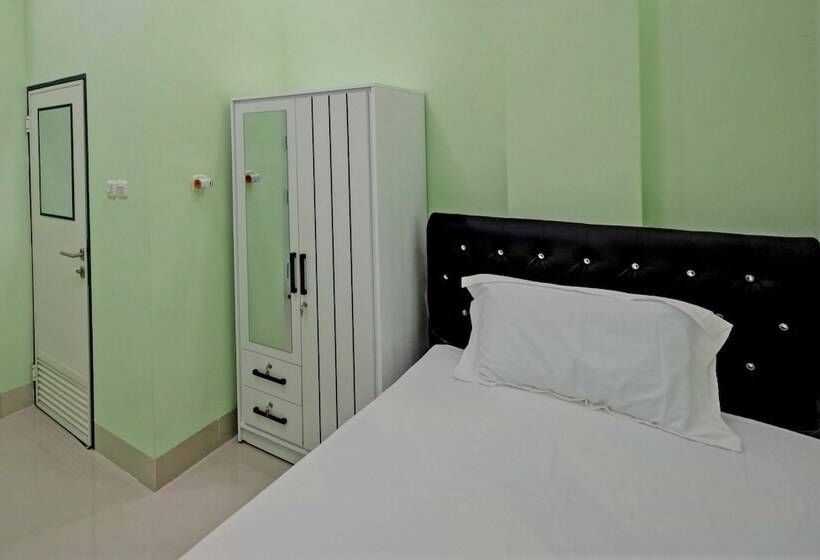 ホテル Homestay Zafirah By Oyo