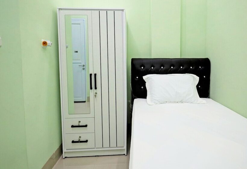 ホテル Homestay Zafirah By Oyo