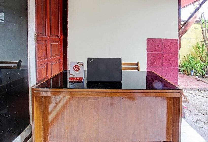 בית מלון כפרי Losmen Tjabe Merah By Oyo