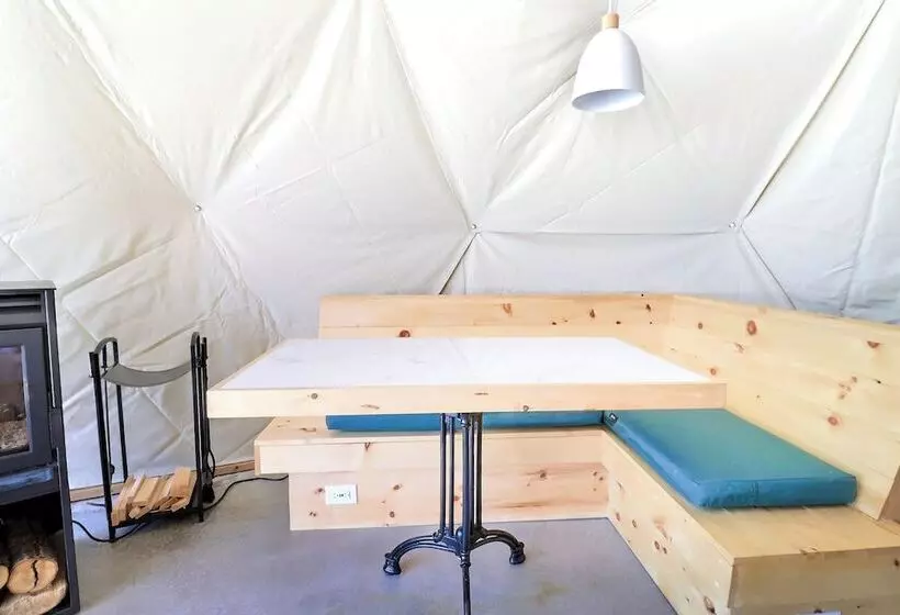 Hotelli Mi Clos   Luxury Pods With Private Jacuzzis