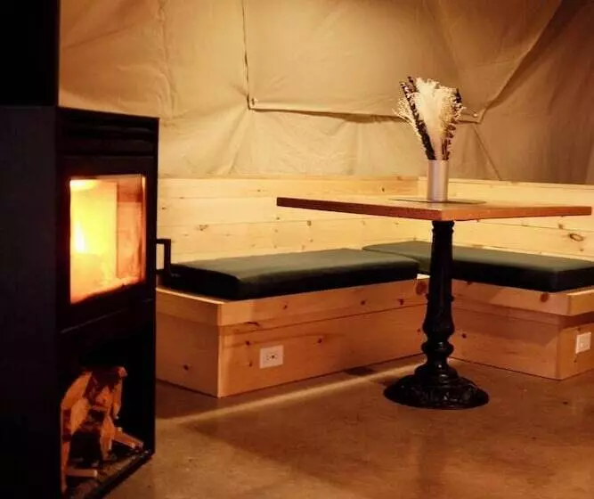 Hotelli Mi Clos   Luxury Pods With Private Jacuzzis