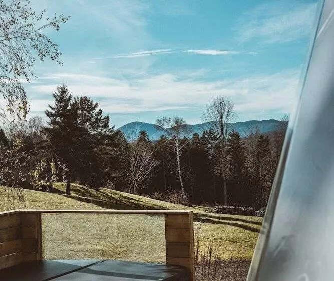 Hotelli Mi Clos   Luxury Pods With Private Jacuzzis