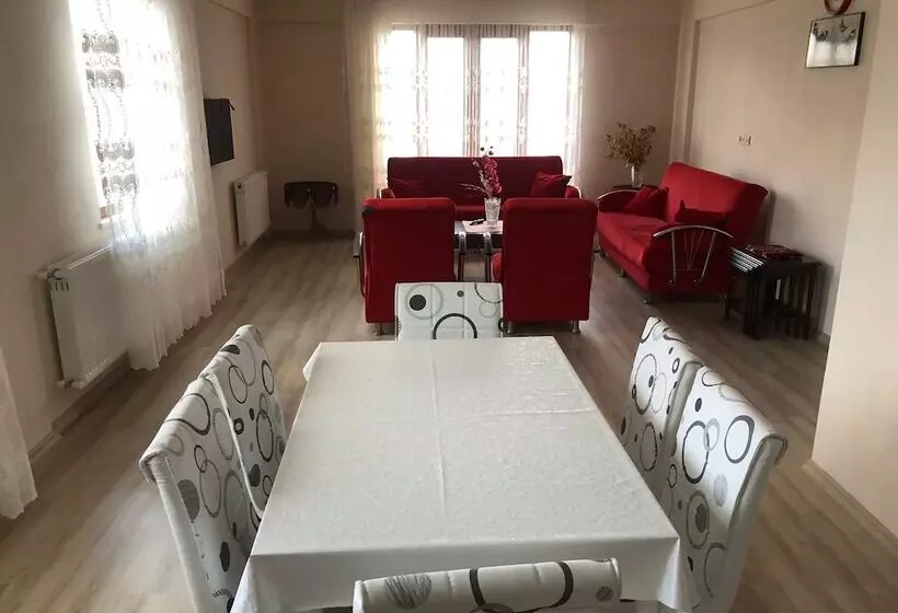 ホテル özel Tatil Evi